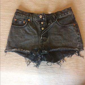 Black Levi Shorts 🖤